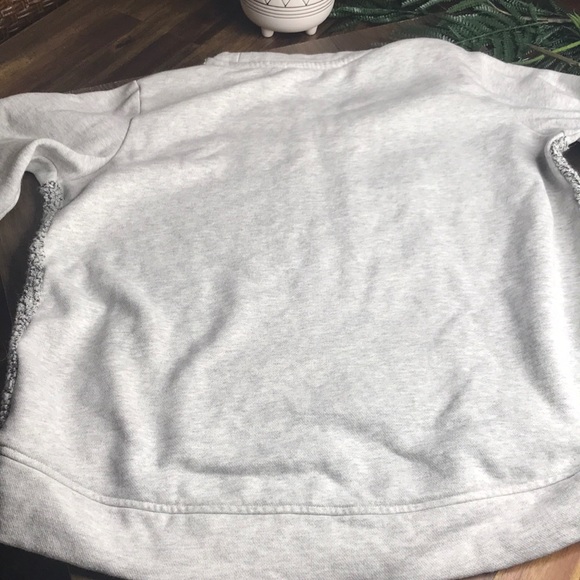 Athleta Grey Wool Blend Sweatshirt Size Medium - Picture 6 of 8